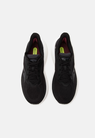 saucony Springsko 'TRIUMPH 24' i svart