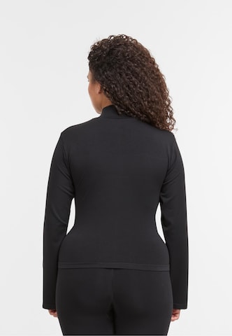 T-shirt 'Faye' Lykkeland Atelier en noir