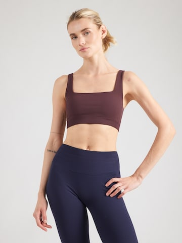 Bustier Soutien-gorge de sport Fabletics en rouge : devant
