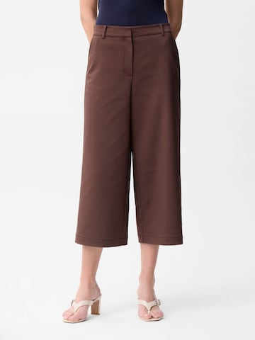 adl Regular Broek in Bruin: voorkant