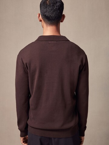 Next Pullover in Braun