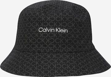Chapeaux Calvin Klein en noir