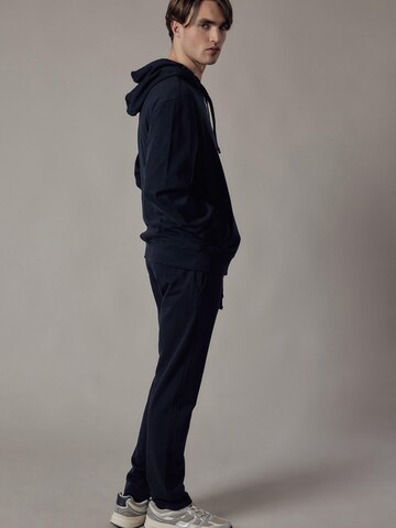 regular Pantaloni 'Joggers Dritti' di OWN Off With Nature in blu