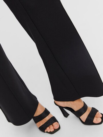VERO MODA Loose fit Pants 'Silky' in Black