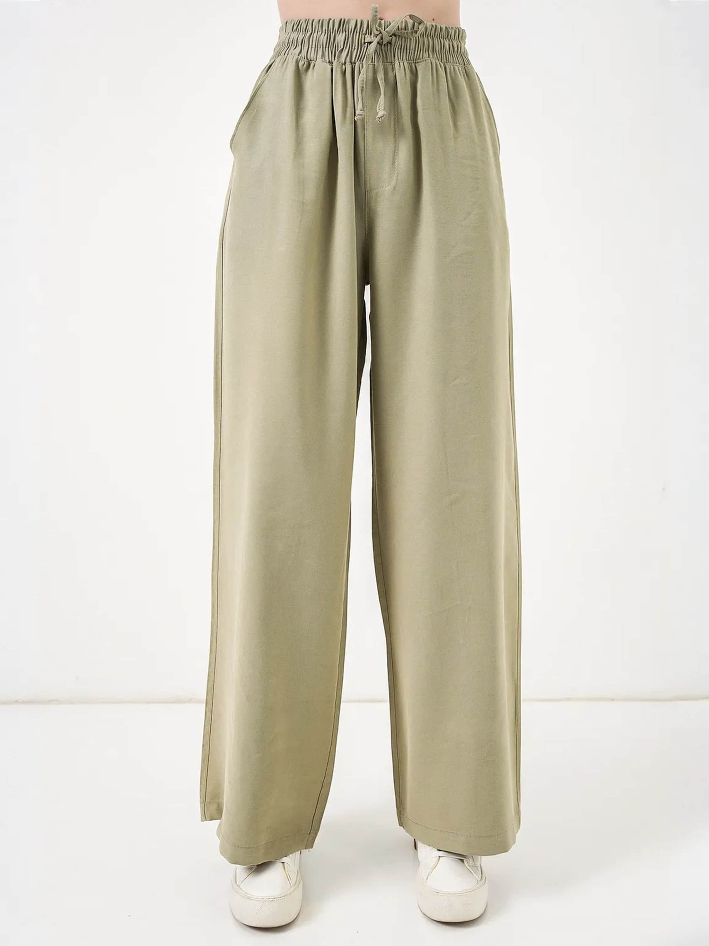 Bigdart Trousers in Green: front