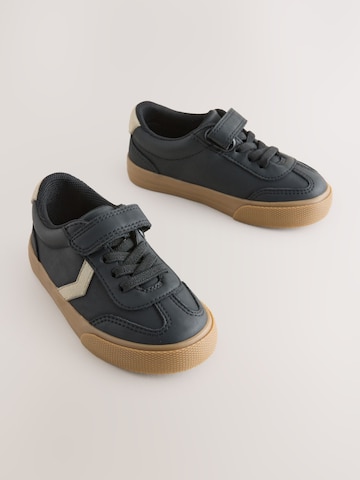 Next Trainers in Black