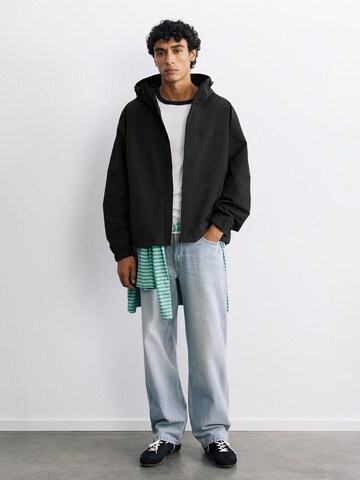 Veste mi-saison Pull&Bear en noir