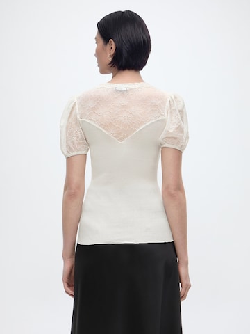 rosemunde - Camiseta 'Beatha' en beige: atrás