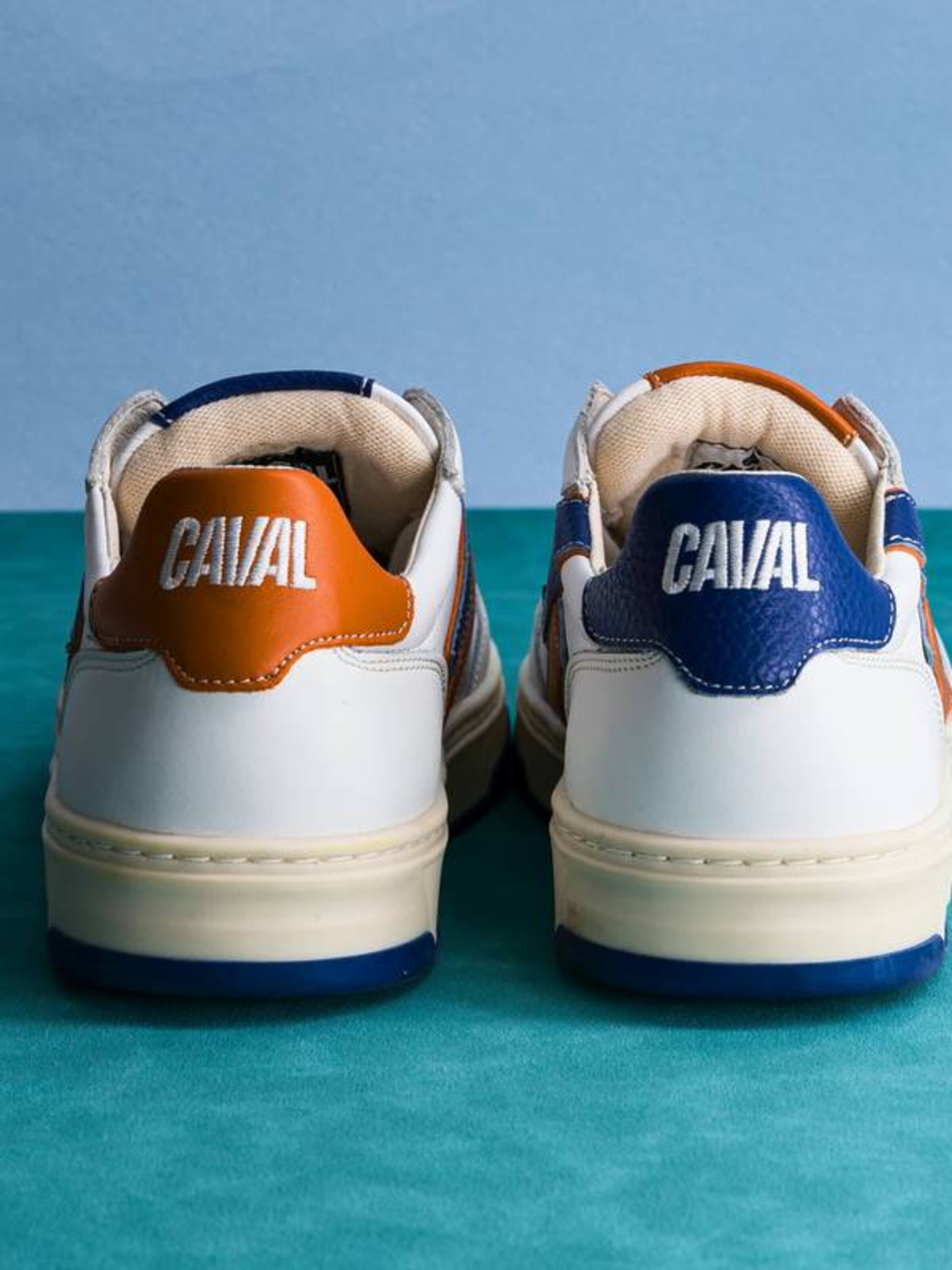 Caval - Sapato com atacadores ' FLOW ' em azul