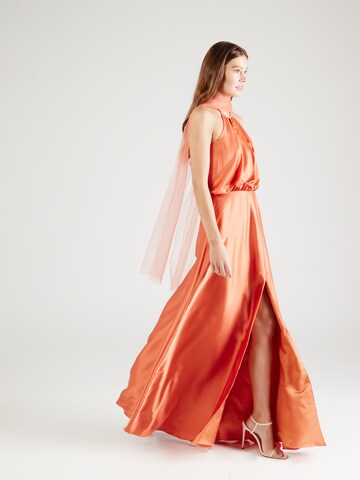 Unique - Vestido de noche en naranja