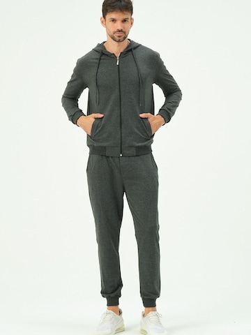 Pyjama C&City en gris : devant