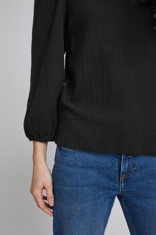 Maglietta di b.young in nero