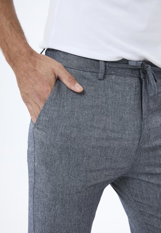 Regular Pantaloni eleganți de la Jimmy Sanders pe albastru