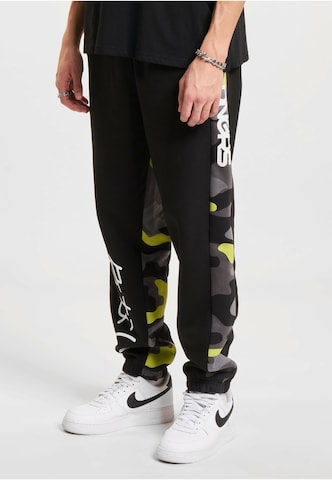 Dangerous DNGRS Tapered Hose in Schwarz: Vorderseite