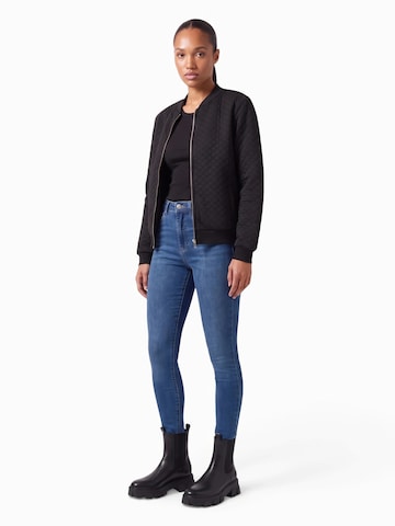 VERO MODA Tussenjas in Zwart