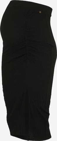 LOVE2WAIT Skirt in Black: front