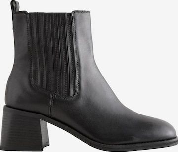 juoda Next Aulinukai: priekis