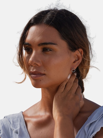 Boucles d'oreilles GOOD.designs en argent : devant