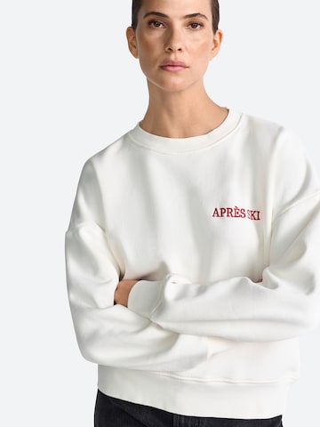 Sweat-shirt Rich & Royal en blanc