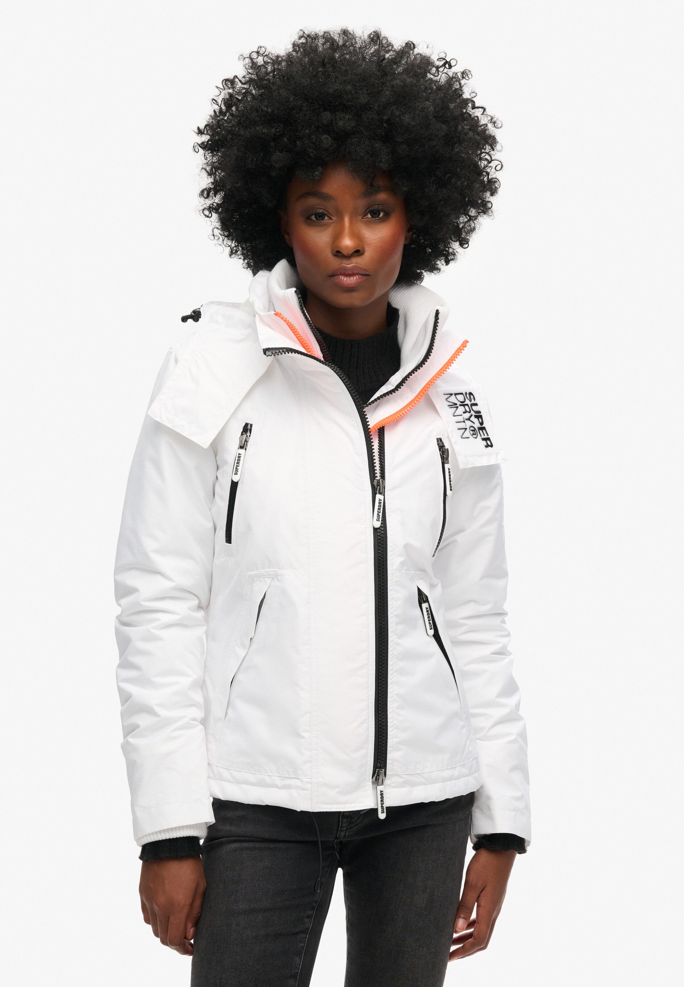Veste mi-saison 'Mountain SD' Superdry en blanc