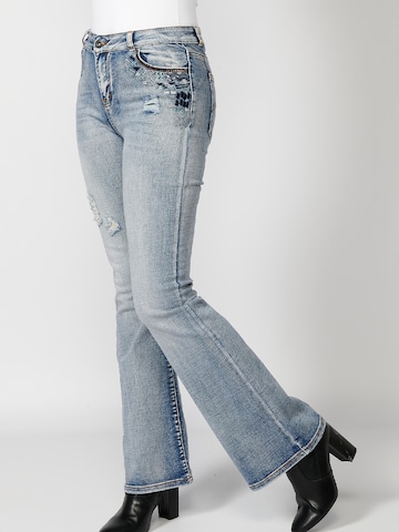 KOROSHI Flared Jeans in Blau