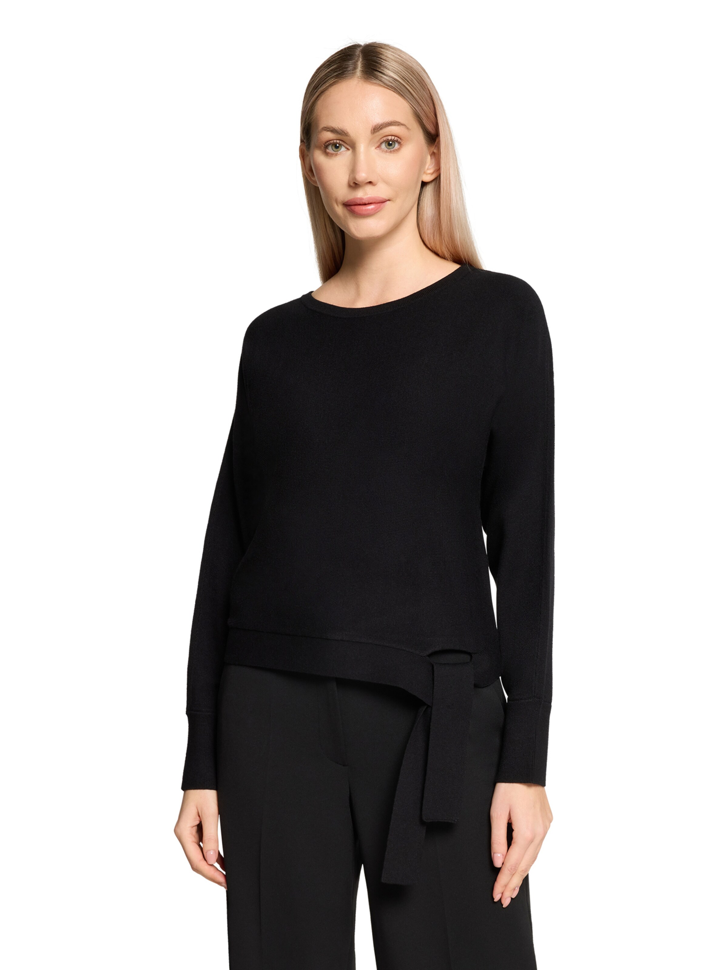 Betty Barclay Sweater in Black: front