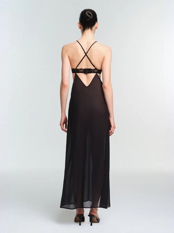 Penti - Camisola de pijama 'PENTI Vera Spitzen-Nachthemd' em preto