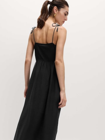 Marks & Spencer Kleid in Schwarz