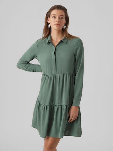 Robe 'INGE' VERO MODA en marron : devant