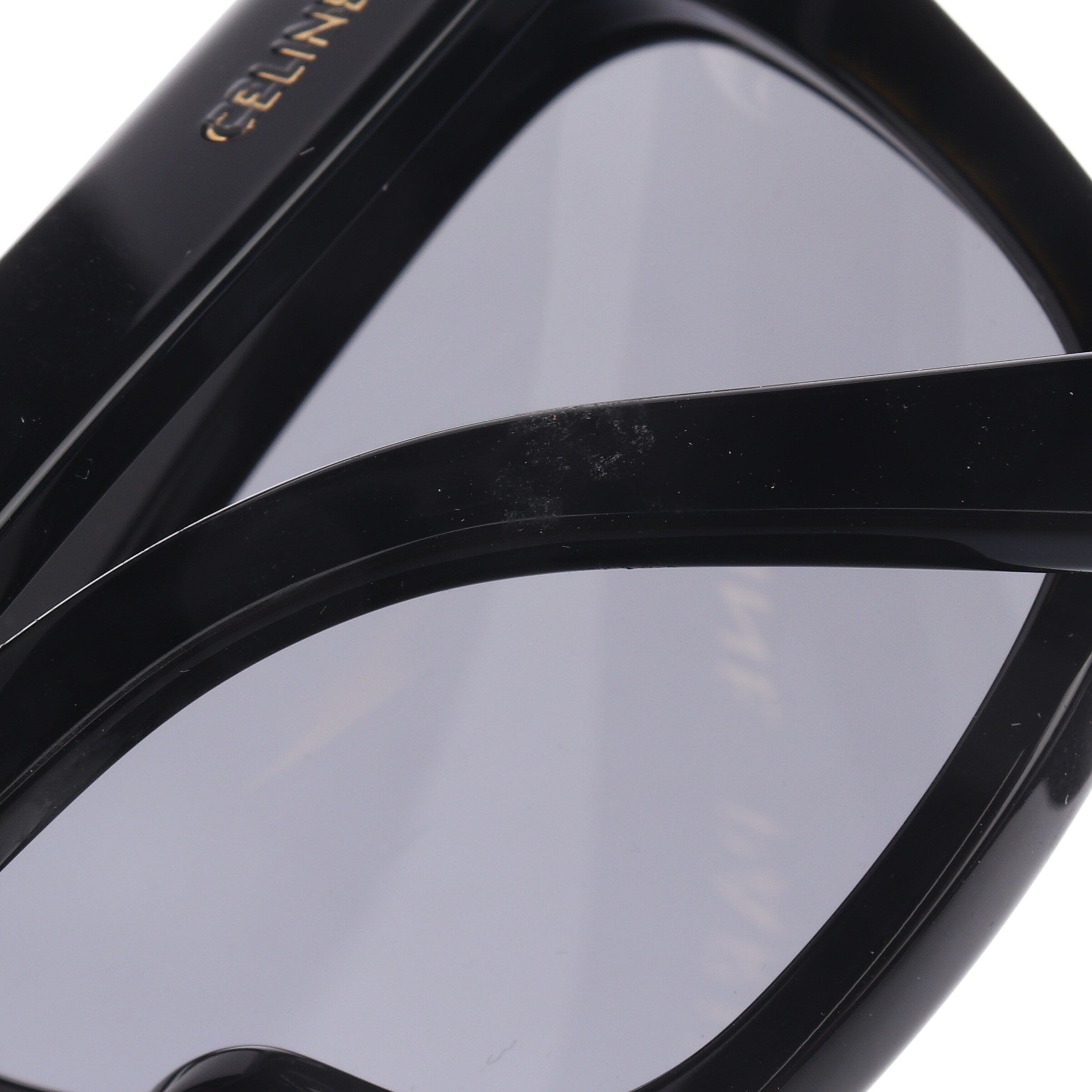 Céline Sunglasses in One size in Black