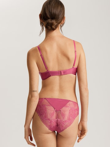 Hanro T-shirt Bra 'Eva' in Red