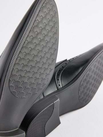 Next Veterschoen 'Brogues' in Zwart