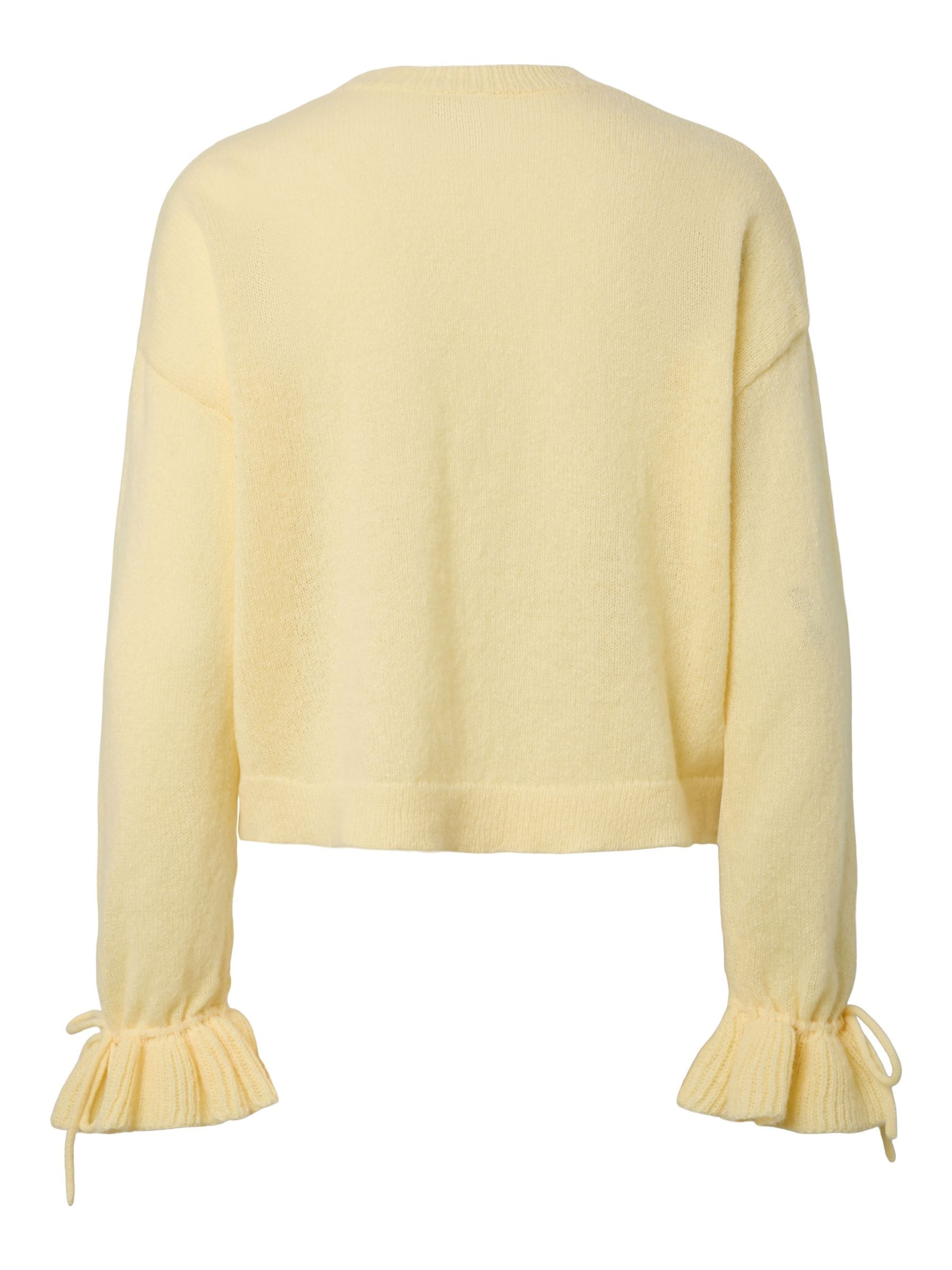 PIECES Sweater 'PCFie' in Yellow