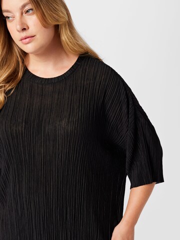 Vero Moda Curve Shirt 'Cari' in Black