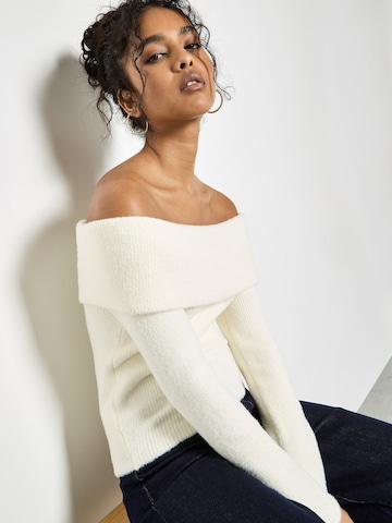 Pull-over Apricot en beige