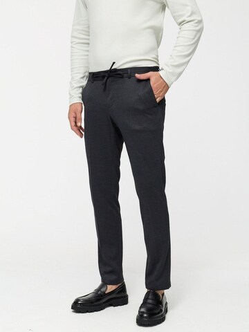 Zuitable Pants 'DiSpartaflex SE' in Black: front