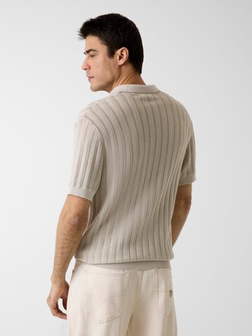 GUESS Sweater in Beige