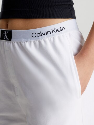 Calvin Klein Underwear Tapered Pleat-Front Pants in White