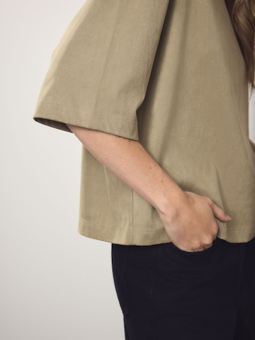 Tricou 'Soft' de la Next pe verde