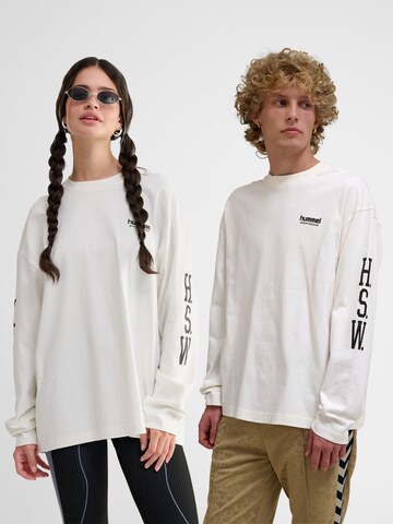 Hummel Shirt in Wit: voorkant