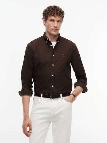 TOMMY HILFIGER Regular fit Overhemd 'HERITAGE' in Bruin: voorkant