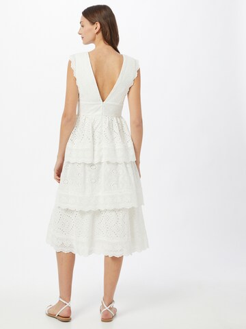 Robe de cocktail True Decadence en blanc