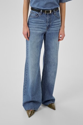 Regular Jean '05 THE LOUIS ' My Essential Wardrobe en bleu