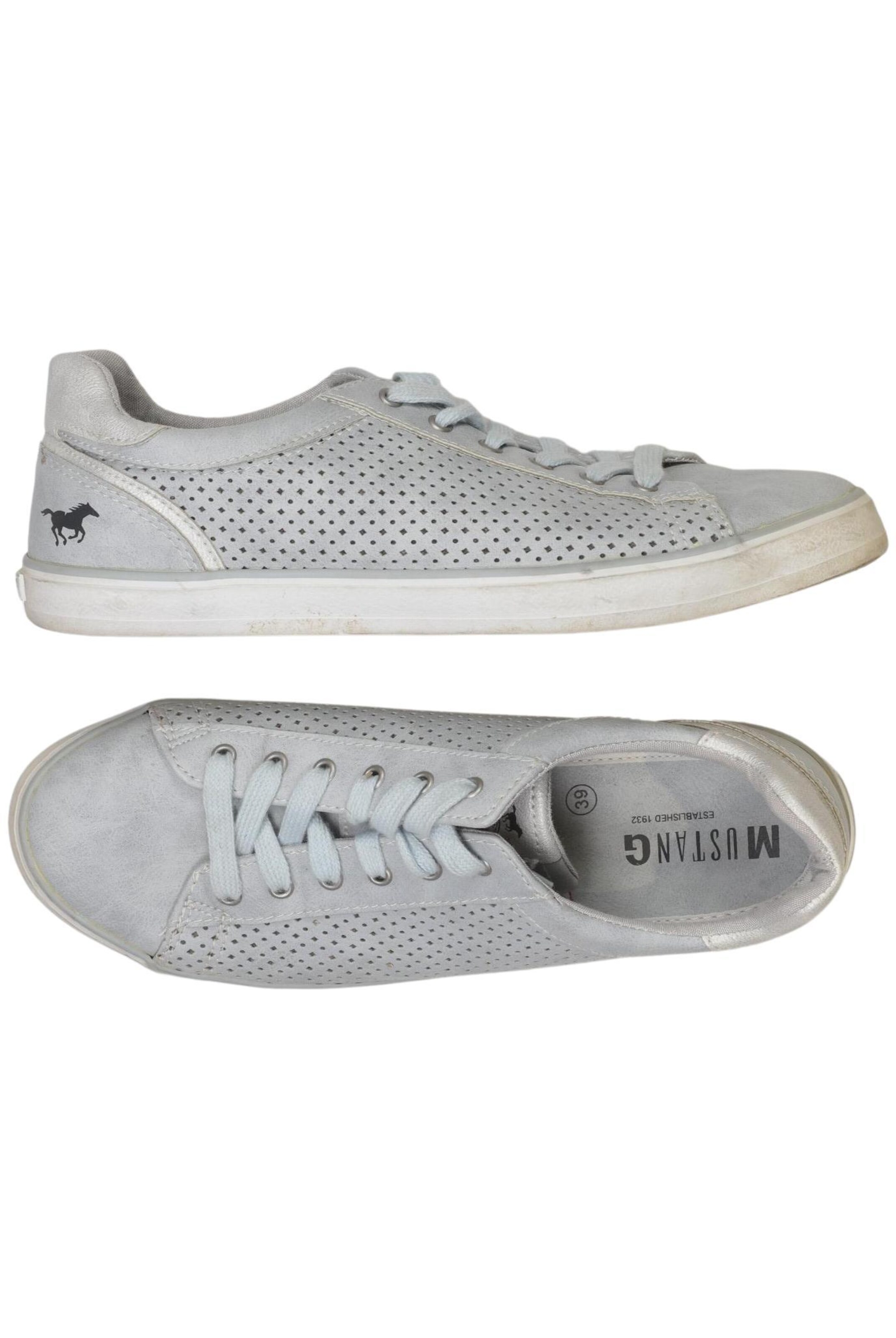 MUSTANG Sneakers & Trainers in 39 in Grey: front