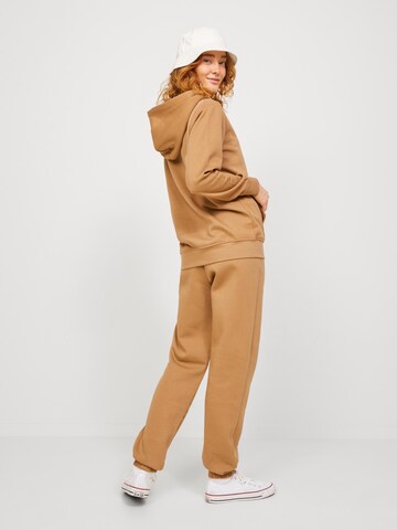 JJXX Tapered Trousers 'Abbie' in Brown