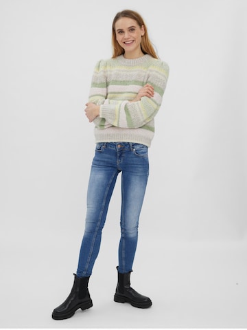 VERO MODA Sweter 'Anne Katrine' w kolorze zielony