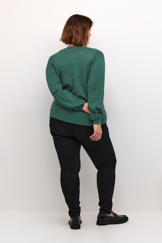 Pull-over 'Loni' KAFFE CURVE en vert