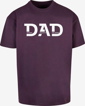 Merchcode Shirt 'Fathers Day - The Man, The Myth, The Legend' in Lila: voorkant