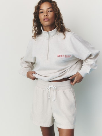 self. Regular Broek in Beige