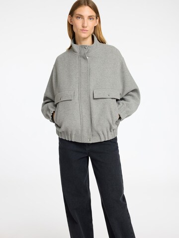 SELECTED FEMME Overgangsjakke i grå: forside